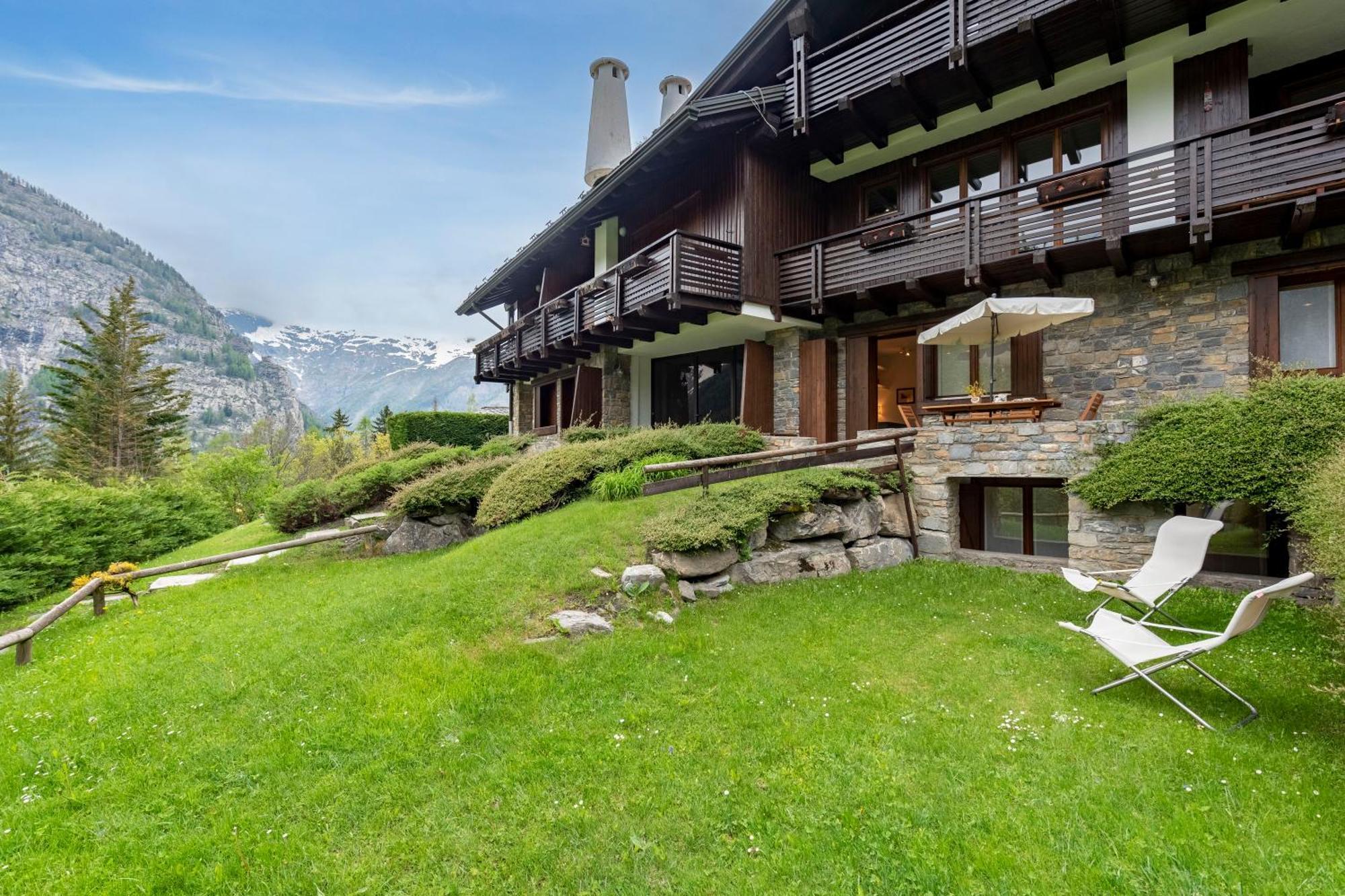 Plan Gorret Beautiful Flat In Courmayeur - Happy Rentals Exterior photo